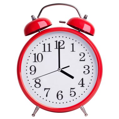 Tam olarak dört yuvarlak çalar saat gösterir