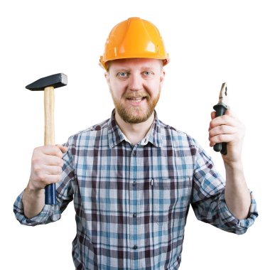 Bir çekiç ve pense ile bir kask içinde adam