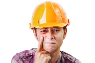 Adam morarmış bir gözle