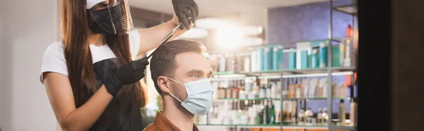 Peluquero Guantes Látex Escudo Facial Cortar Pelo Del Hombre Máscara — Foto de Stock