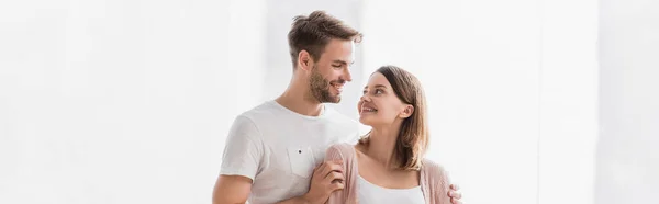 Happy Man Woman Looking Each Other While Hugging Home Banner — Stock Photo, Image