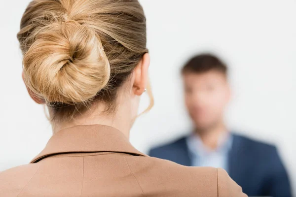 Close View Businesswoman Hairstyle Blurred Colleague Background — Stock Photo, Image