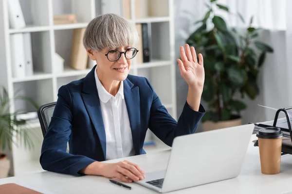 Middle Aged Team Leader Glasses Waving Hand Video Call — Stock Photo, Image