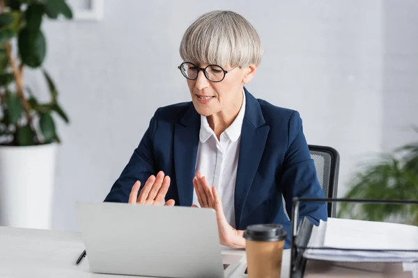 Middle Aged Team Leader Glasses Having Video Call Office — Stock Photo, Image