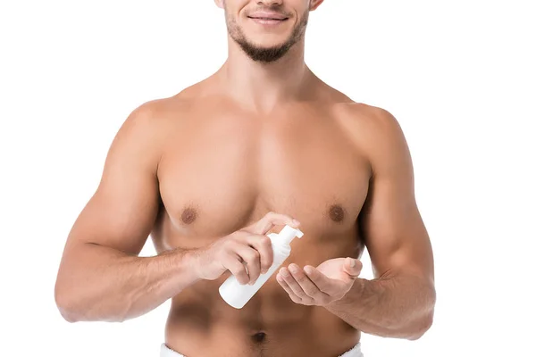 Corte vista de sexy shirtless homem em toalha com espuma isolada no branco — Fotografia de Stock