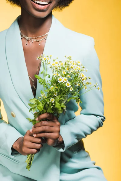 Cropped View African American Young Woman Blue Stylish Outfit Chamomile — Stock Photo, Image