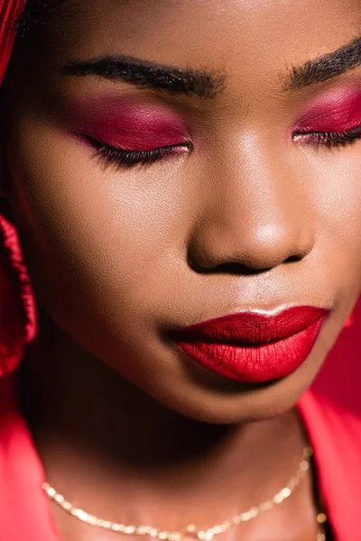 Closeup African American Young Woman Red Makeup Closed Eyes — Stock Photo, Image
