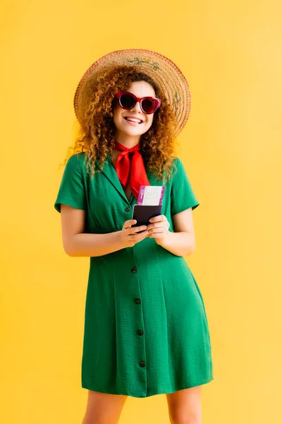 Happy Woman Straw Hat Sunglasses Dress Holding Passport Yellow — Stock Photo, Image