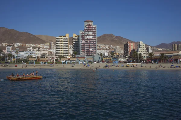 Praia de areia em Antofagasta, Chile — Fotografia de Stock