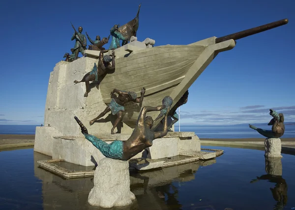 Морской памятник в Пунта-Аренасе — стоковое фото