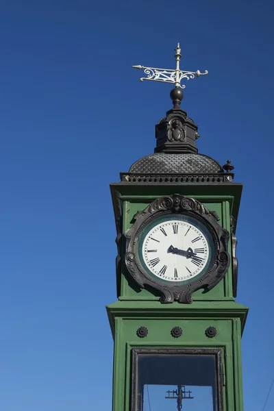 Zabytkowym zegarem w Punta Arenas — Zdjęcie stockowe