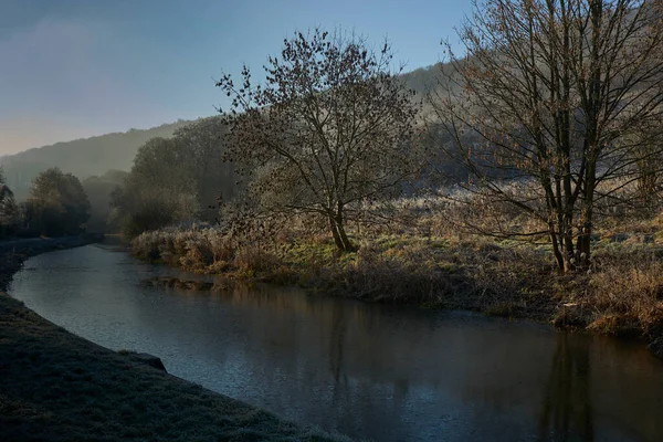 Frosty Ochtend Langs Het Kennet Avon Canal Buurt Van Bath — Stockfoto