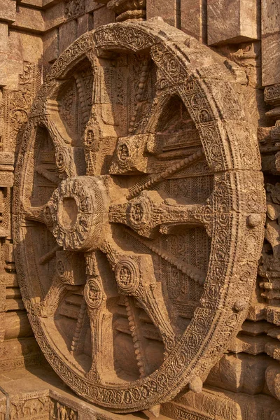 Detaljer Vognhjul Religiøse Utskjæringer Som Dekorerer Det Antikke Surya Hindu – stockfoto