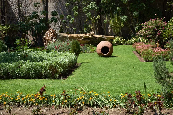 Jardim de Monastério de Santa Catalina — Fotografia de Stock