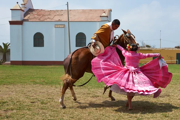 Atları ile dancing — Stok fotoğraf