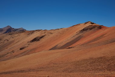 Atacama Çölü renkli dağların