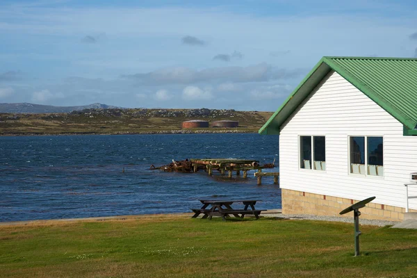 Waterfront building — Stockfoto