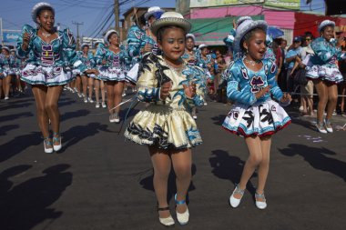 Caporales dans grubu