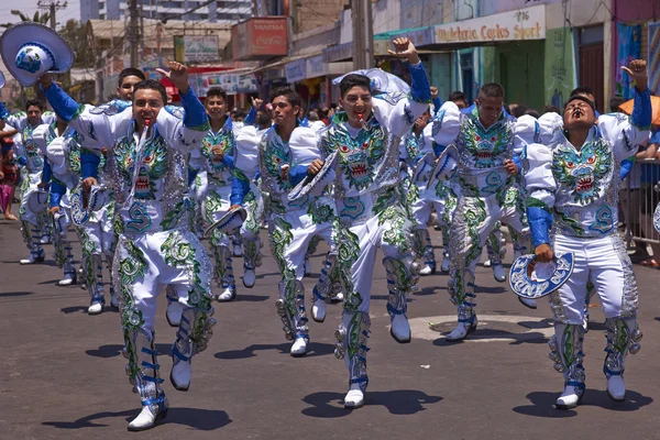 Grupo de Dança Caporales — Fotografia de Stock