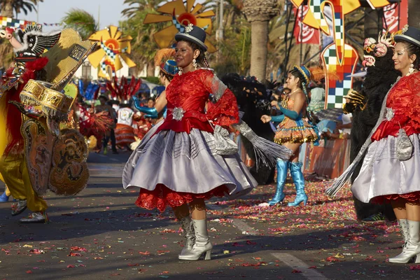 Morenada dansers - Arica — Stockfoto