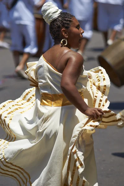 Tänzer afrikanischer Abstammung — Stockfoto