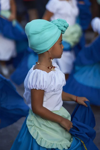 Tanzgruppe afrikanischer Abstammung — Stockfoto