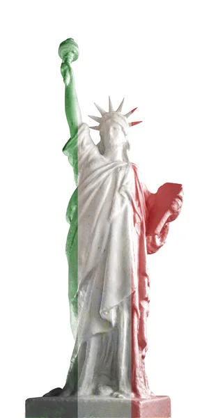 İtalyan bayrağı beyaz arka plan üzerinde izole kapalı Özgürlük heykeli 3D çizimi — Stok fotoğraf