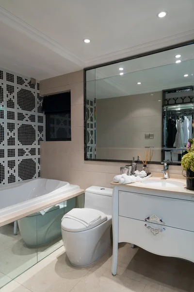 Modern banyo — Stok fotoğraf