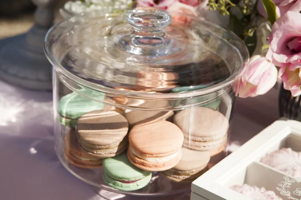 Wedding decorations and candy bar — Stock Photo, Image