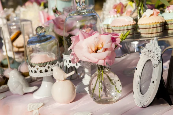 Bruiloft decoraties en de snoep — Stockfoto