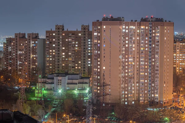 Edifici Residenziali Più Piani Notte Kiev Ucraina Apr 2021 — Foto Stock