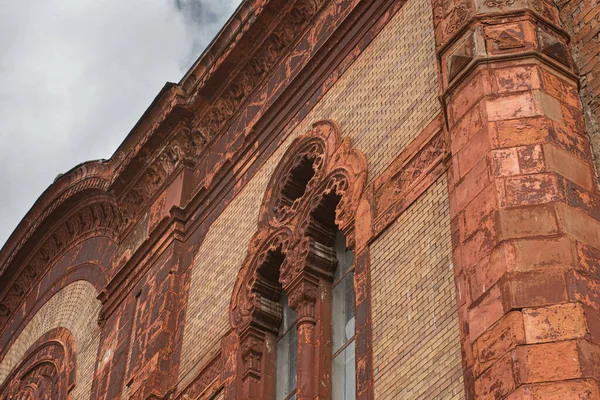 Detalle Fachada Sinagoga Roja 1911 Uzhhorod Fue Diseñado Por Arquitectos —  Fotos de Stock