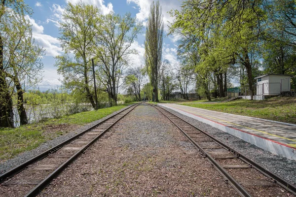 Bahnsteig Des Parkbahnhofs Der Uschhoroder Kindereisenbahn Kiew Ukraine Mai 2021 — Stockfoto