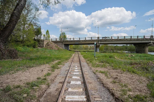 Schienen Der Uschhoroder Kindereisenbahn Bei Sonnigem Tag Kiew Ukraine Mai — Stockfoto