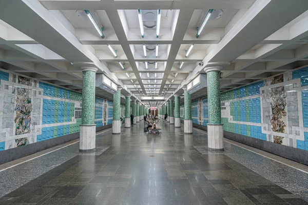 Innenraum Der Metrostation Botanichnyi Sad Charkiw Ukraine Juni 2021 — Stockfoto