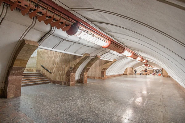 Interiör Gångtunnel Arkhitektora Beketova Tunnelbanestation Kharkiv Ukraina Juni 2021 — Stockfoto