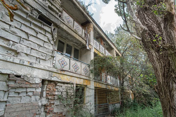 Abandoned Empty Prefabricated Concrete House Soviet Era — Stock Photo, Image