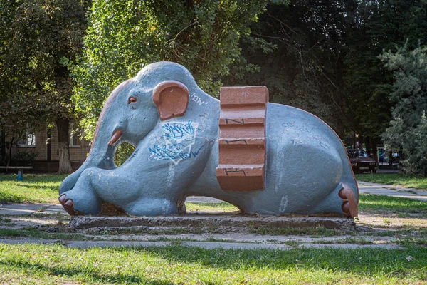 Old Soviet Concrete Sculpture Elephant Playground Kyiv Ukraine September 2021 — Stock Photo, Image