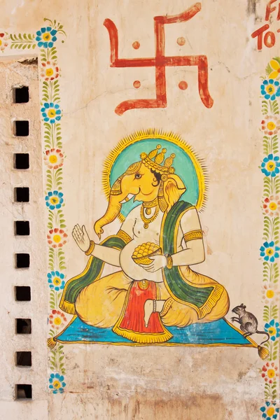 Живописная преданность индуистскому богу-слону Ганешу — стоковое фото