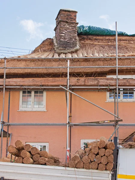 Lavori di costruzione tradizionali in corso — Foto Stock