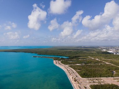 Aerial view of Malecon Tajamar, Cancun