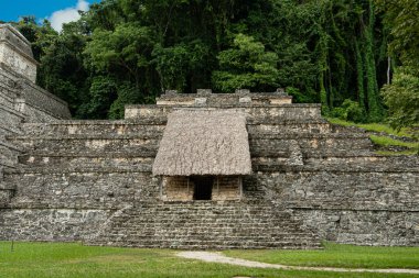 Palenque, Chiapas ve Meksika 'nın antik kalıntıları.