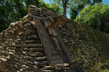 Tonina, Chiapas, Meksika olarak bilinen antik Maya şehri.