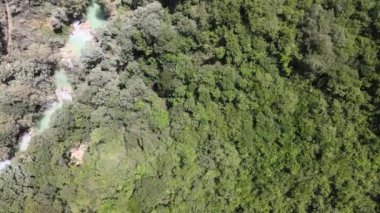 Chiapas, Meksika 'da El Chiflon şelaleleri