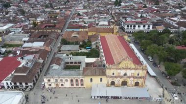 Meksika 'daki Dolphins Sahili' nden Cancun 'un hava görüntüsü.