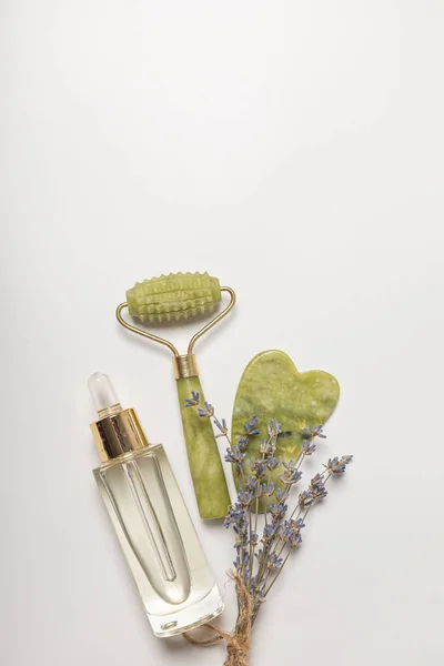 Çevre dostu Yeşim Patenci ve Guasha Yüz Seti