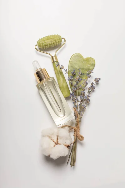 Çevre dostu Yeşim Patenci ve Guasha Yüz Seti