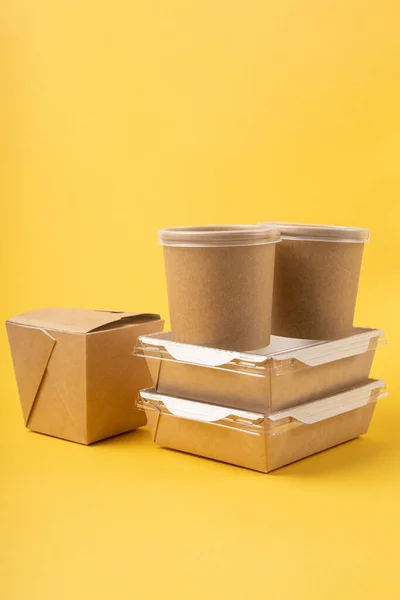 Disposable Food Delivery Boxes Yellow Background — Stock Photo, Image