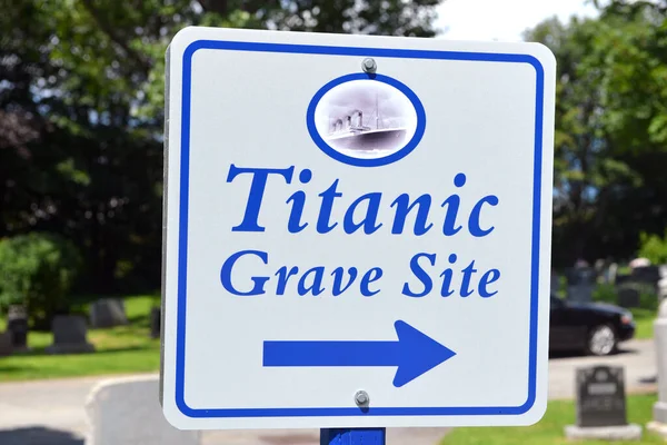 Halifax Canada August 2013 Sign Grave Site 121 Victims Rms — Stock Photo, Image
