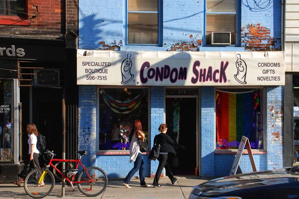 Toronto Canadá Junho 2008 Famosa Shack Preservativo Uma Sex Shop — Fotografia de Stock